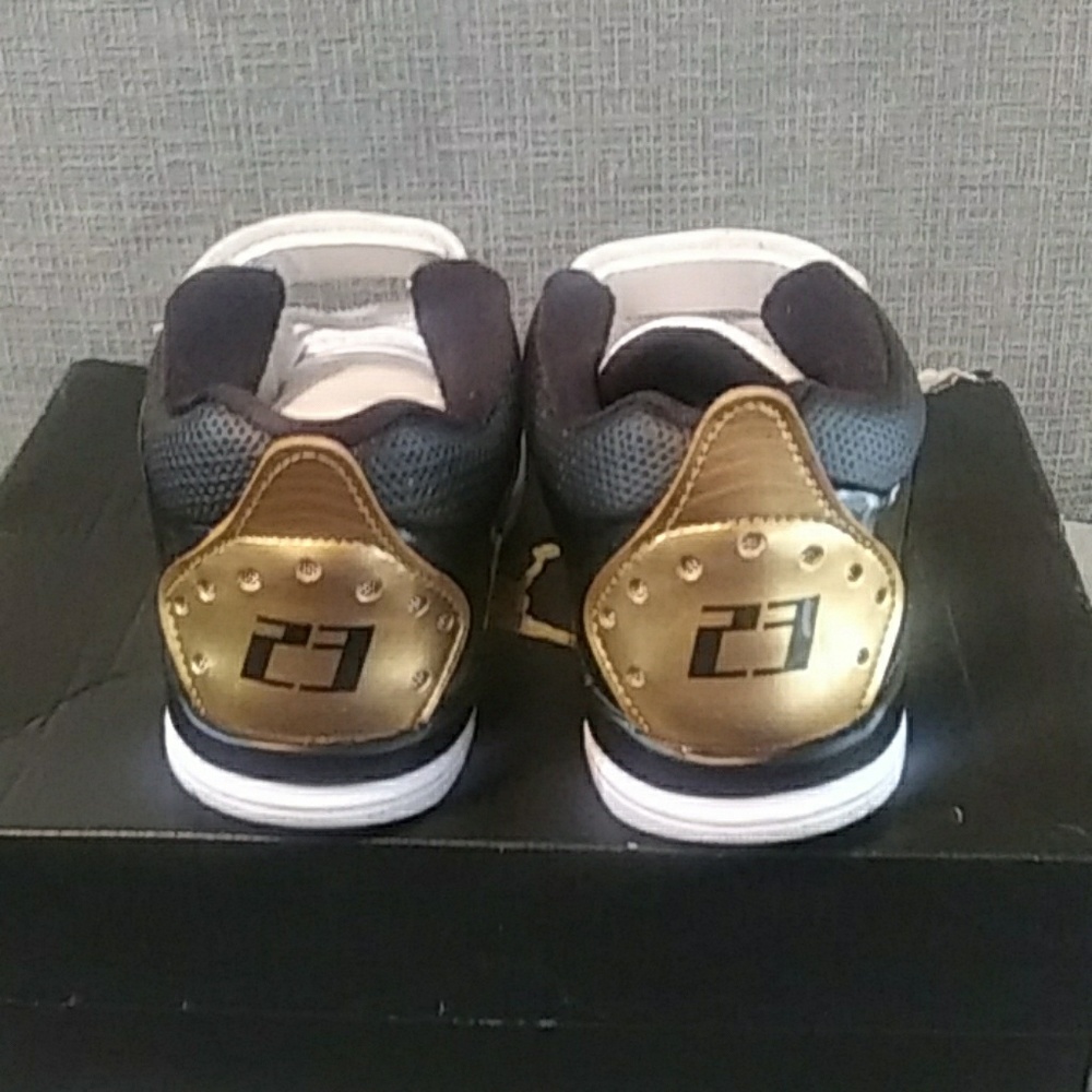 Boys T-Shoes